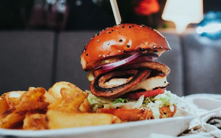 MOODY BURGER MENIU (VEGETARIAN)