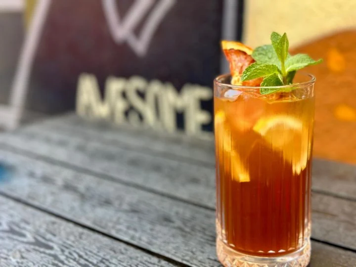 ICE TEA WITH PEACH